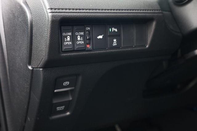 new 2026 Honda Odyssey car, priced at $45,990