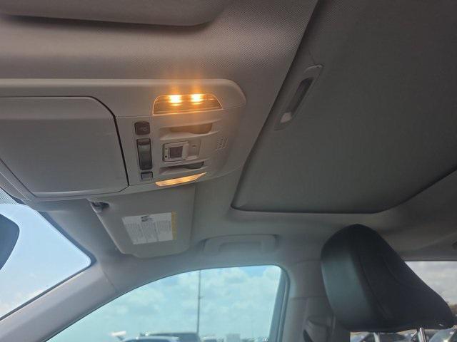 used 2022 Toyota Highlander Hybrid car, priced at $36,990