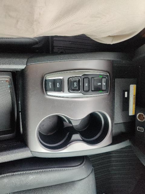 used 2022 Honda Pilot car, priced at $36,500