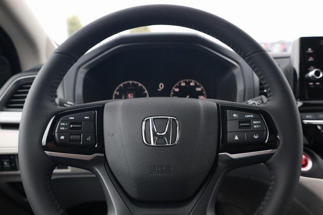 new 2026 Honda Odyssey car, priced at $41,290