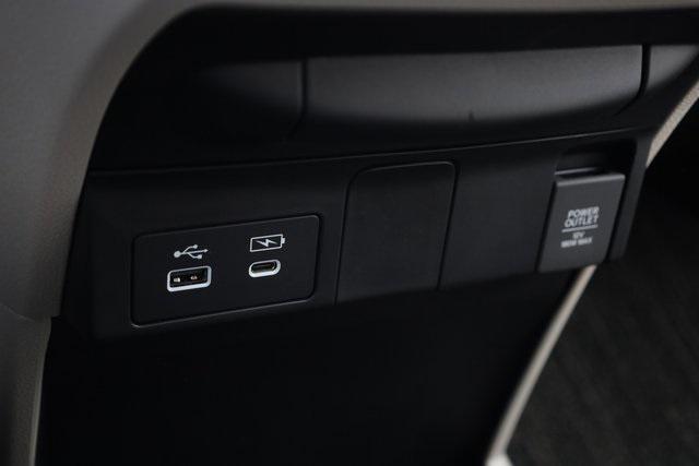 new 2026 Honda Odyssey car, priced at $41,290