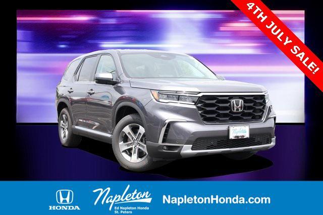new 2025 Honda Pilot car, priced at $45,050