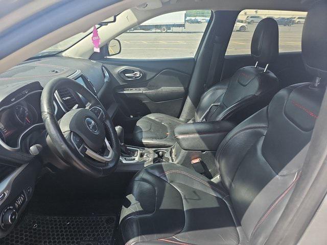 used 2016 Jeep Cherokee car, priced at $13,390