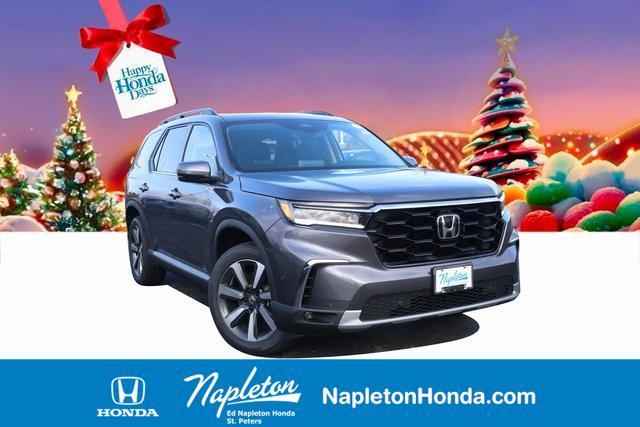 new 2025 Honda Pilot car, priced at $49,495