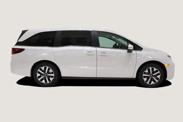 new 2025 Honda Odyssey car, priced at $42,270