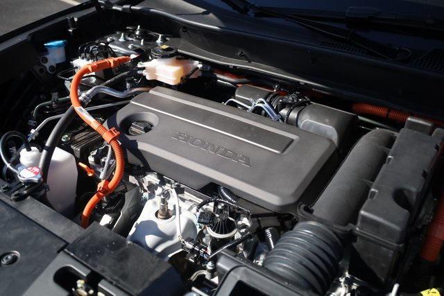new 2026 Honda CR-V Hybrid car, priced at $40,675