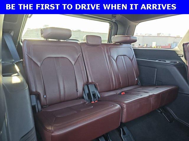 used 2024 Ford Expedition car, priced at $57,990