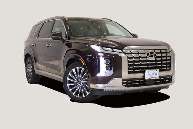 used 2024 Hyundai Palisade car, priced at $41,990