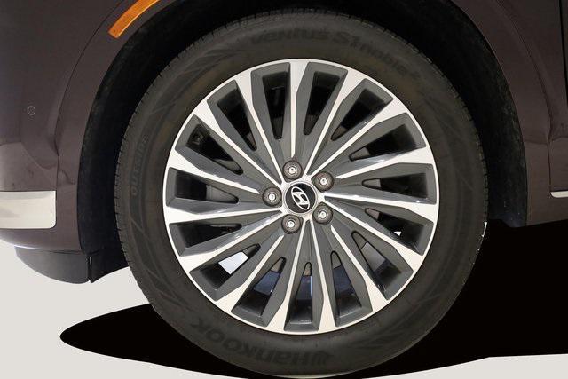 used 2024 Hyundai Palisade car, priced at $41,990
