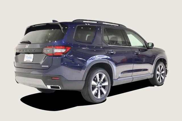used 2025 Honda Pilot car, priced at $47,000