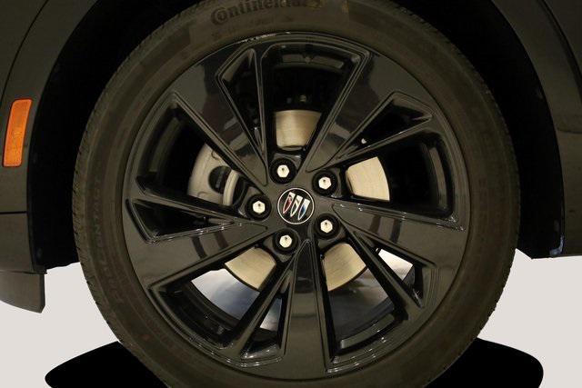 used 2024 Buick Envision car, priced at $30,279