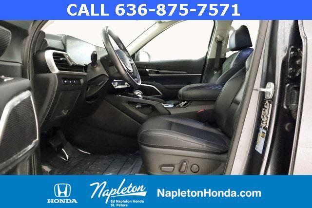 used 2023 Kia Telluride car, priced at $28,990