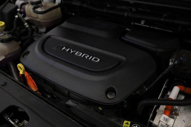 used 2022 Chrysler Pacifica Hybrid car, priced at $25,400