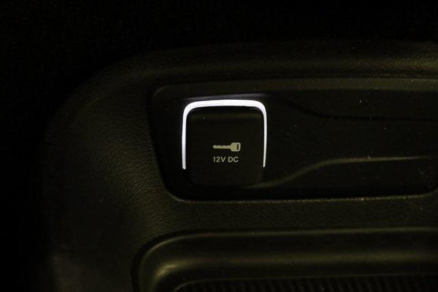 used 2022 Chrysler Pacifica Hybrid car, priced at $25,400