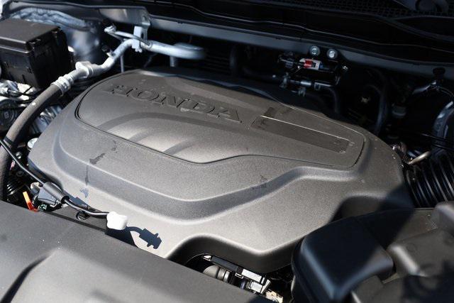 new 2026 Honda Odyssey car, priced at $41,245