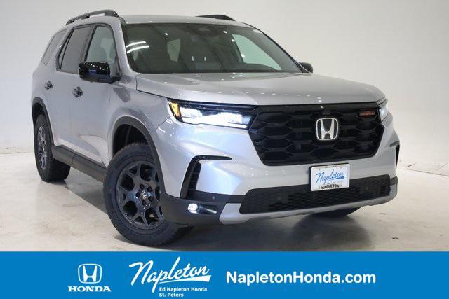 new 2025 Honda Pilot car, priced at $48,495