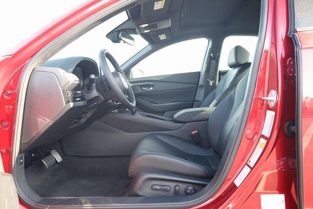 new 2025 Honda Accord Hybrid car, priced at $33,980