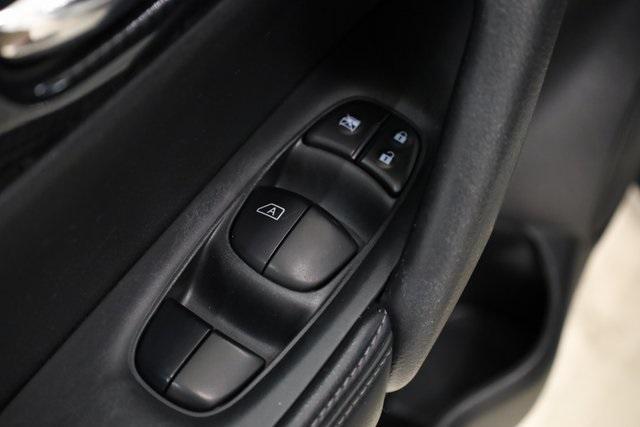 used 2020 Nissan Rogue car, priced at $18,400