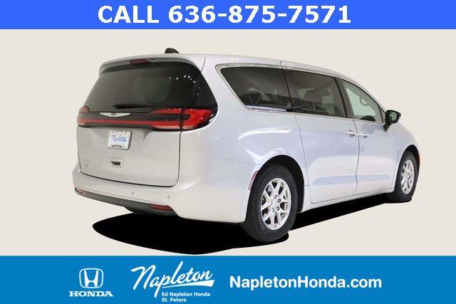 used 2024 Chrysler Pacifica car, priced at $32,425