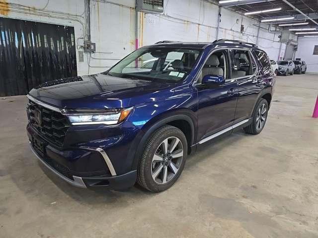 used 2023 Honda Pilot car, priced at $42,250