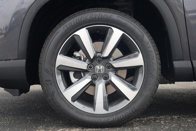 new 2025 Honda Pilot car, priced at $51,095