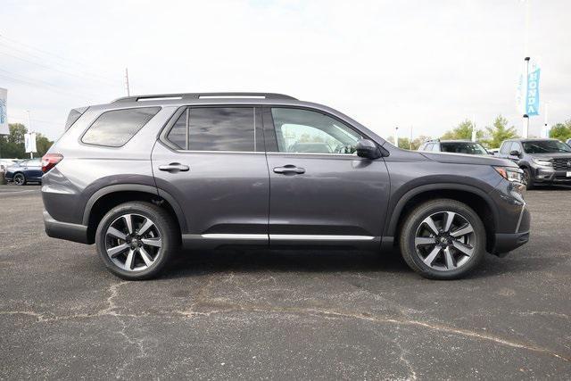 new 2025 Honda Pilot car, priced at $51,095