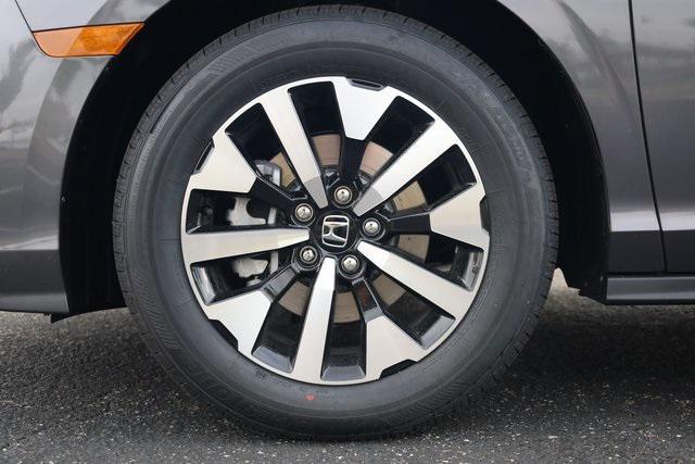 new 2026 Honda Odyssey car, priced at $41,290