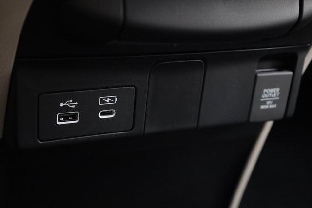 new 2026 Honda Odyssey car, priced at $41,290