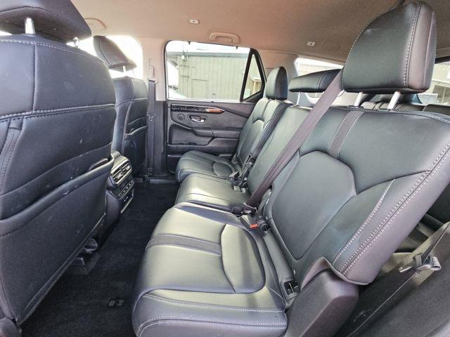used 2025 Honda Pilot car, priced at $42,990