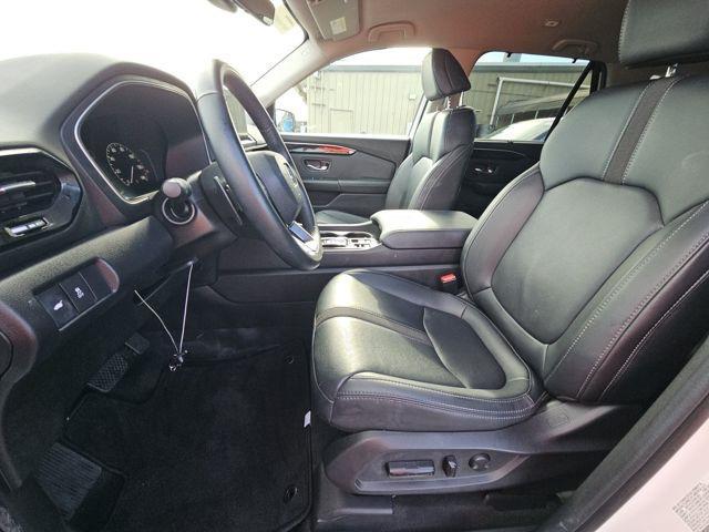 used 2025 Honda Pilot car, priced at $42,990