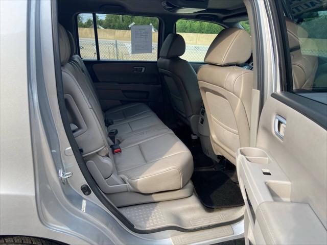 used 2013 Honda Pilot car, priced at $8,400