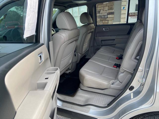 used 2013 Honda Pilot car, priced at $8,400