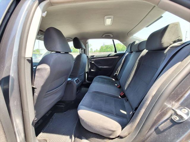 used 2009 Volkswagen Jetta car, priced at $5,487
