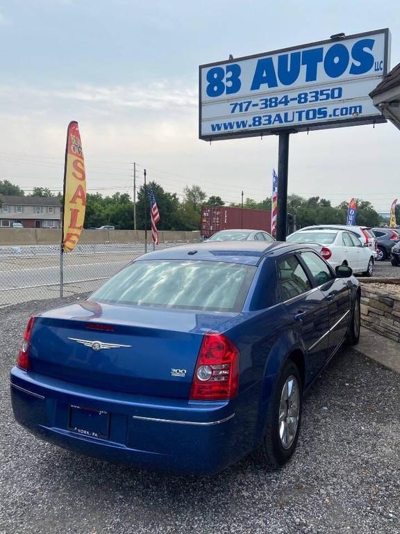 used 2009 Chrysler 300 car