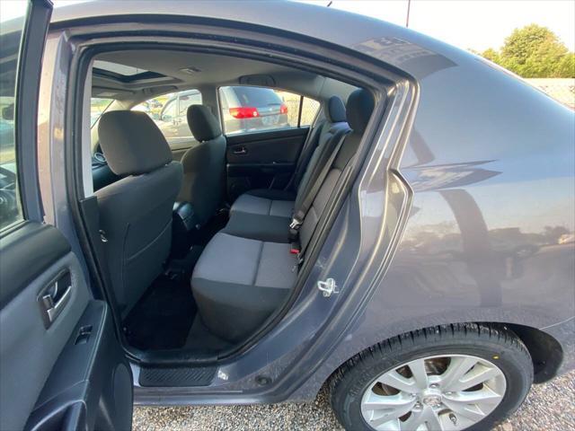 used 2007 Mazda Mazda3 car, priced at $7,400