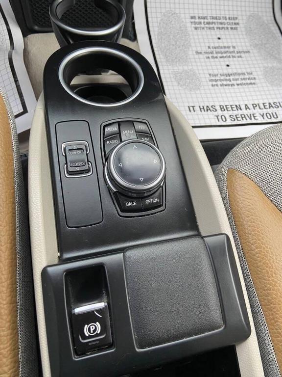 used 2014 BMW i3 car, priced at $6,987