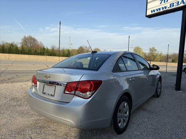 used 2016 Chevrolet Cruze Limited car, priced at $6,900