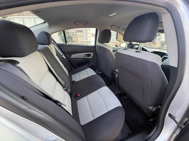 used 2016 Chevrolet Cruze Limited car, priced at $6,900