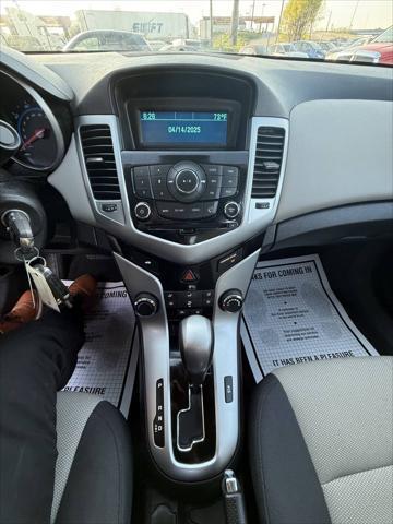 used 2016 Chevrolet Cruze Limited car, priced at $6,900