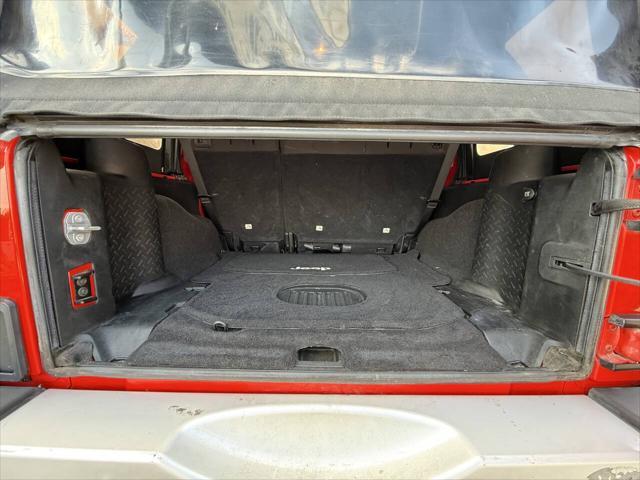 used 2015 Jeep Wrangler Unlimited car, priced at $18,987