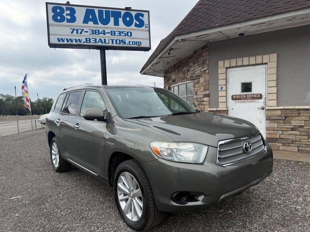 used 2009 Toyota Highlander Hybrid car, priced at $8,490