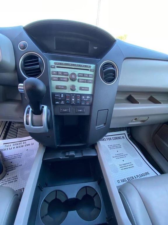 used 2009 Honda Pilot car, priced at $6,987