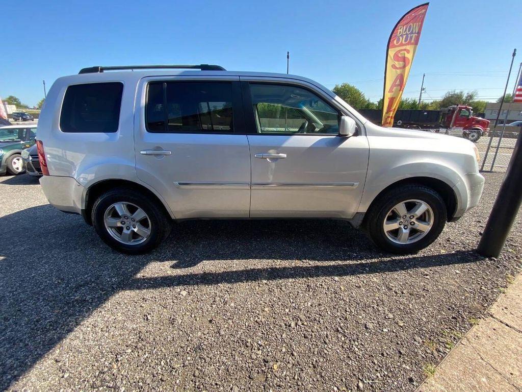 used 2009 Honda Pilot car, priced at $6,987
