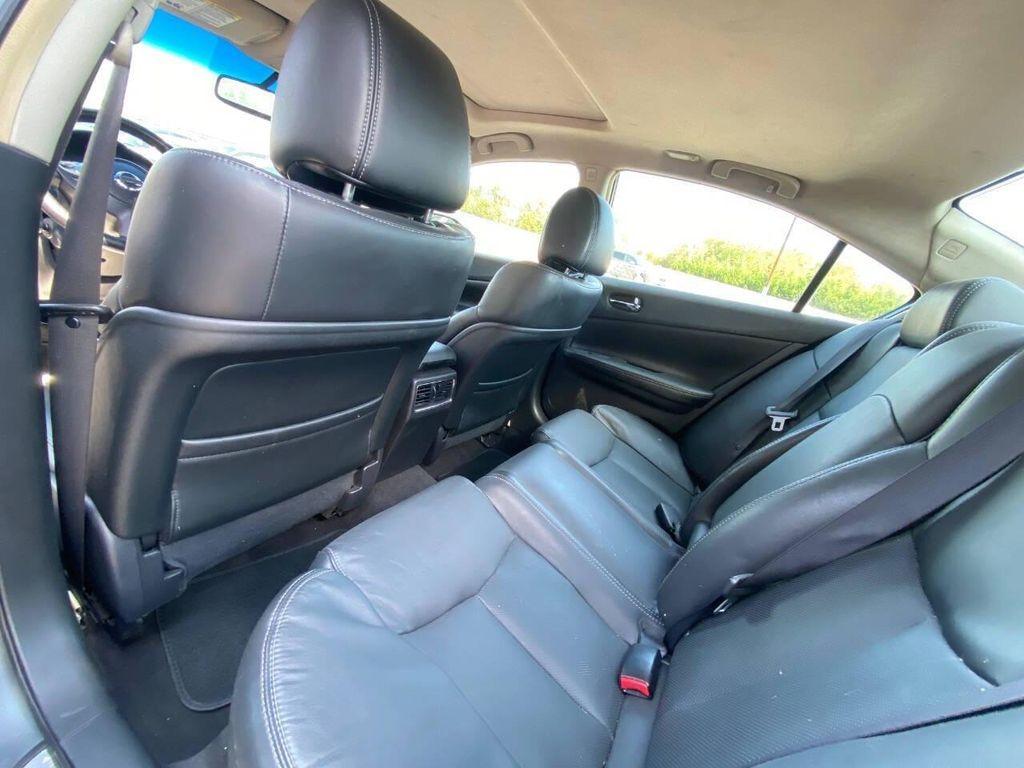 used 2014 Nissan Maxima car