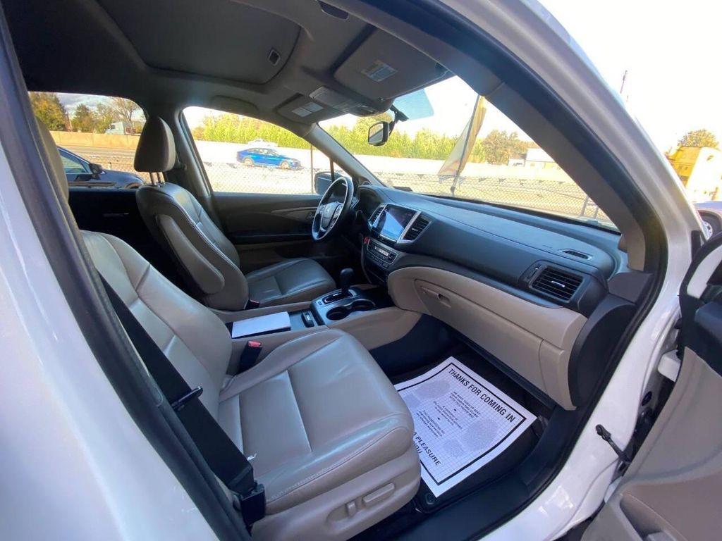used 2016 Honda Pilot car