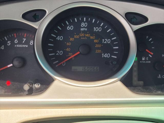used 2005 Toyota Highlander car, priced at $6,990