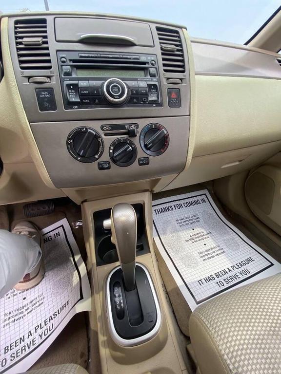 used 2007 Nissan Versa car