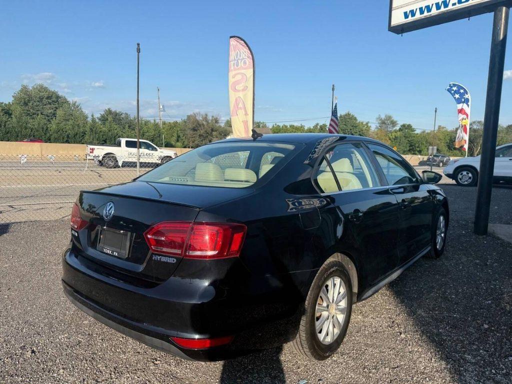 used 2013 Volkswagen Jetta Hybrid car