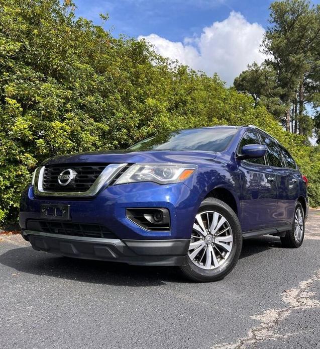 used 2020 Nissan Pathfinder car, priced at $16,900