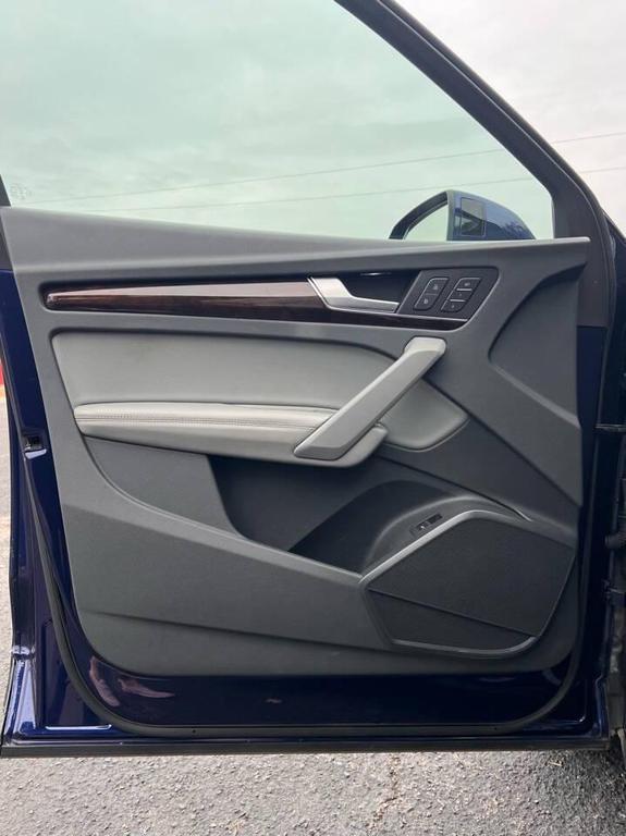 used 2020 Audi Q5 car, priced at $18,900